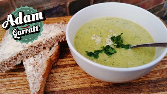 Stilton and broccoli soup | budget meals | Vegetarian recipes